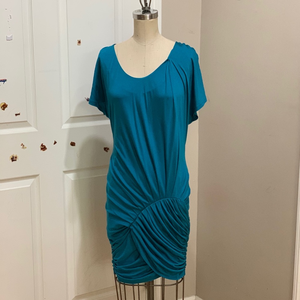 Women’s short sleeve dress